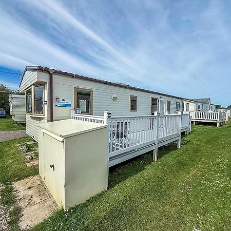 8 Berth Caravan With Decking At Sunnydale In Lincolnshire Ref 35087S 劳斯 外观 照片